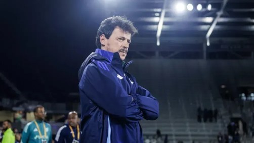 Fernando Diniz em jogo do Cruzeiro na FC Series