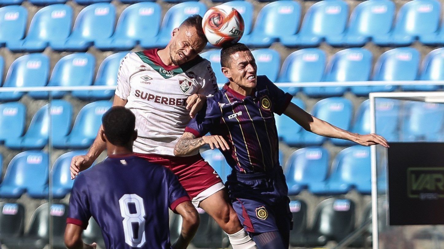 Lance de Madureira 0 x 0 Fluminense