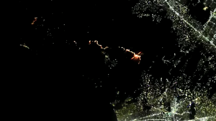 Fotos espaciais mostram extensão do incêndio Palisades em Los Angeles. • Alexander Gorbunov via Roscosmos Handout
