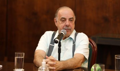 Despedida de Fuad tem velório aberto, autoridades e cortejo em BH