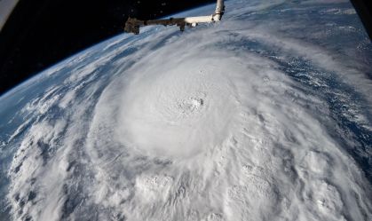 Entenda como mudanças climáticas deixam furacões e tufões mais fortes