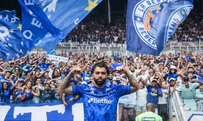 Gabigol aluga mansão de luxo avaliada em R$ 25 milhões; veja fotos
