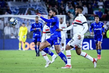 Gabigol em sua estreia pelo Cruzeiro, em duelo contra o São Paulo pela FC Series
