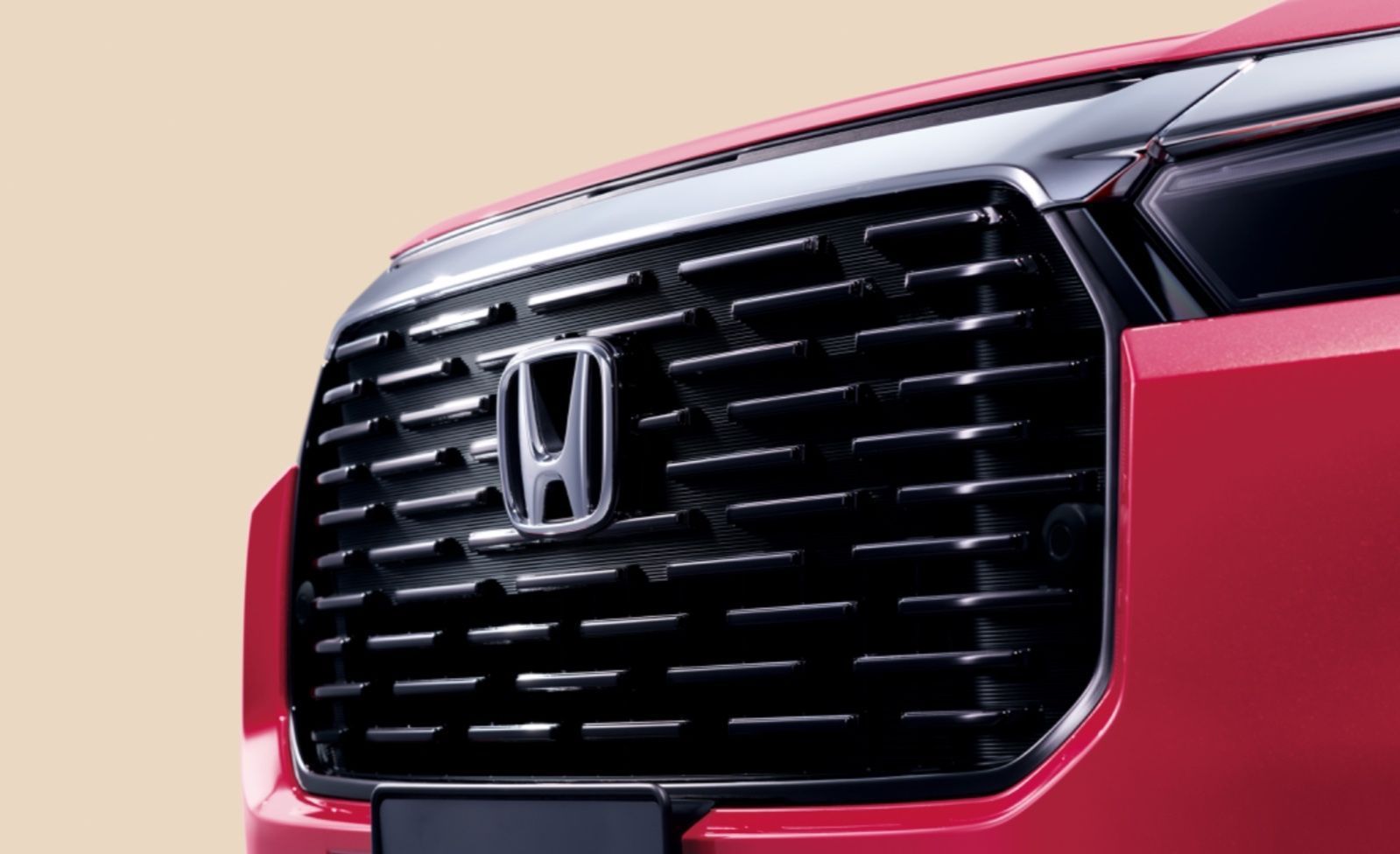 Nova grade frontal tem design mais imponente • Divulgação