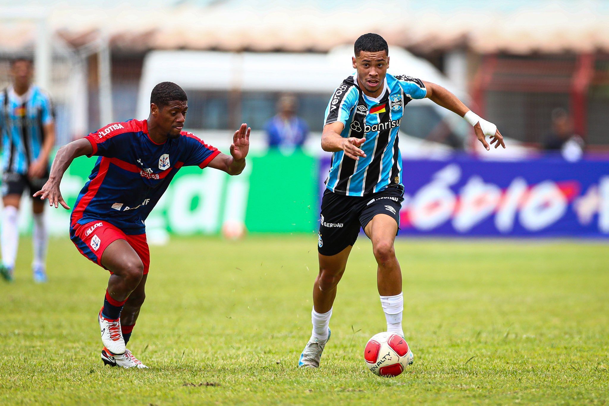 Grêmio passou pelo Marcílio Dias na segunda fase