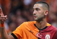 Campeão da Champions pelo Chelsea troca Galatasaray pelo futebol do Catar