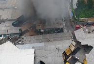 Incêndio atinge camelódromo no centro do Rio de Janeiro