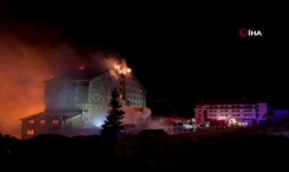 Turquia prende nove pessoas por incêndio em hotel de ski que matou 76