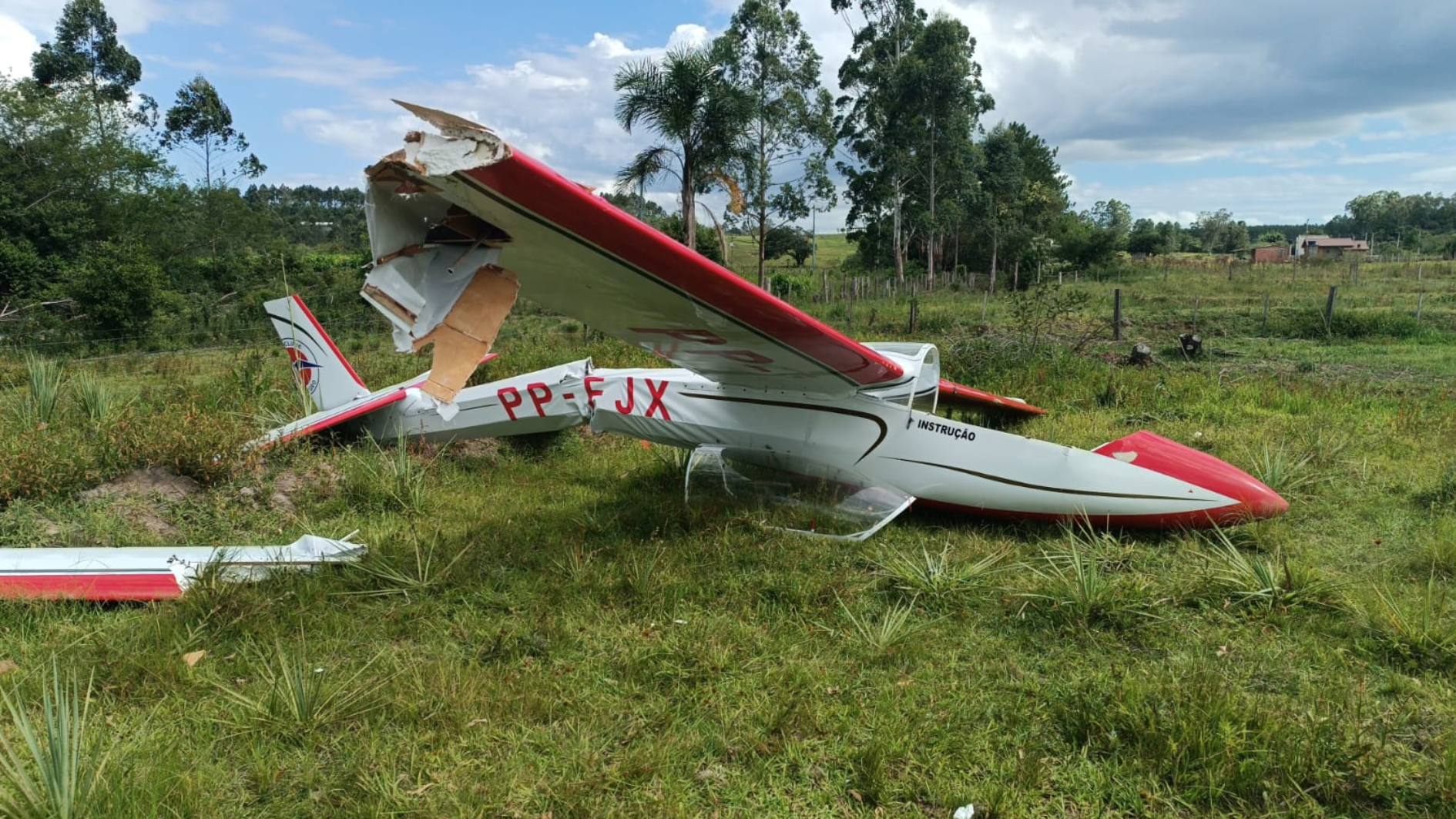 Queda avião Montengro (RS)