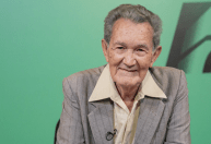 Voz de Léo Batista recriada por IA desperta reações nas redes: "Bizarro"