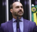 Governadores avaliam cargo estadual para Eduardo Bolsonaro