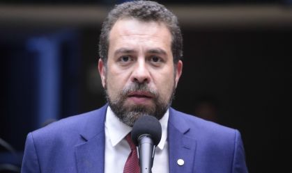 “Lógica eleitoral vai favorecer Lula em 2026”, diz Boulos à CNN