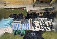 Polícia encontra arsenal de guerra que seria usado em ataque a bancos no PR