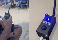 Turista cria dispositivo que silencia caixas de som em praia; veja
