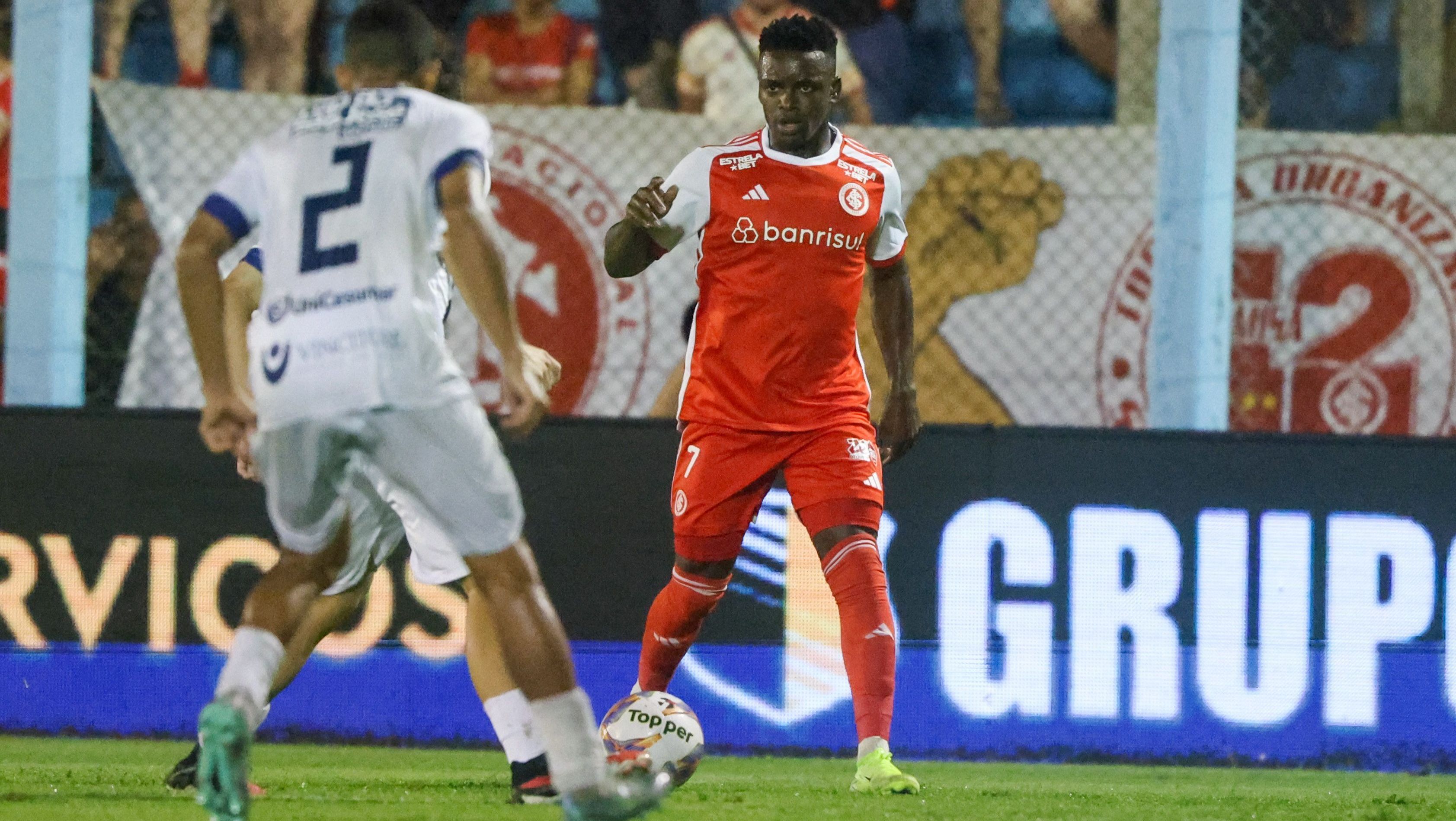 Inter bateu o São José pelo Gauchão