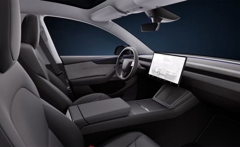 Interior do Tesla Model Y é minimalista • Divulgação
