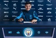 Manchester City contrata Khusanov, zagueiro da seleção do Uzbequistão