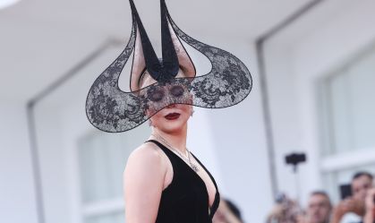 Coachella 2025: fãs de Lady Gaga criam memes sobre show em Copacabana
