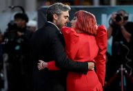 Macarrão e assados com a sogra: conheça a vida de Lady Gaga com Polansky