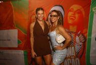 Lore Improta, Carla Perez e mais famosos curtem show de Anitta; veja fotos