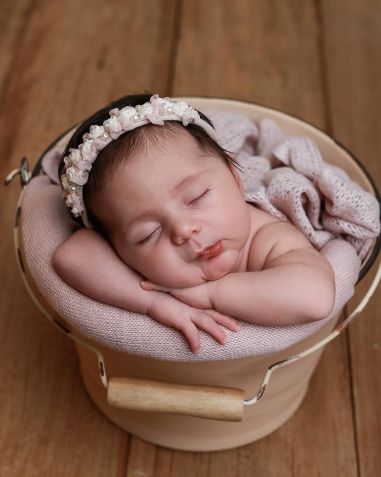 Viih Tube mostra ensaio newborn de Lua • Instagram/Viih Tube