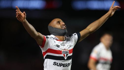 Lucas Moura - meio-campo