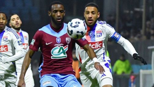 Lyon foi eliminado por time da quinta divisão da França