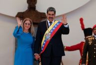 Em discurso de posse, Maduro pede "diálogo" para reformar Constituição da Venezuela