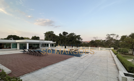 Mansão estava à venda por R$ 25 milhões, e Gabigol vai pagar R$ 60 mil por mês de aluguel