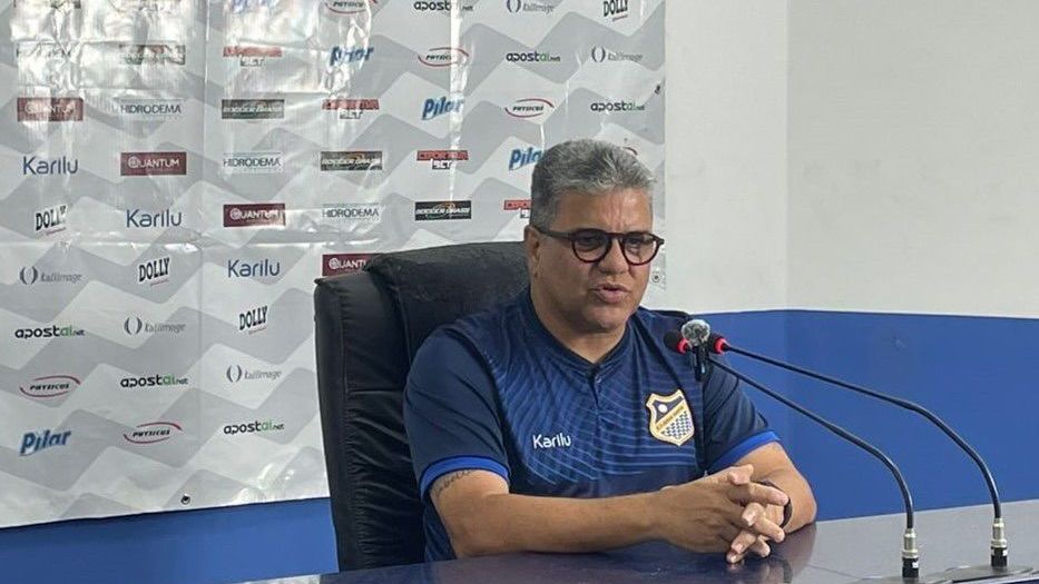 Marcelo Cabo não é mais treinador do Água Santa