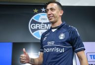 Grêmio encaminha venda de Marchesín ao Boca Juniors; veja valores