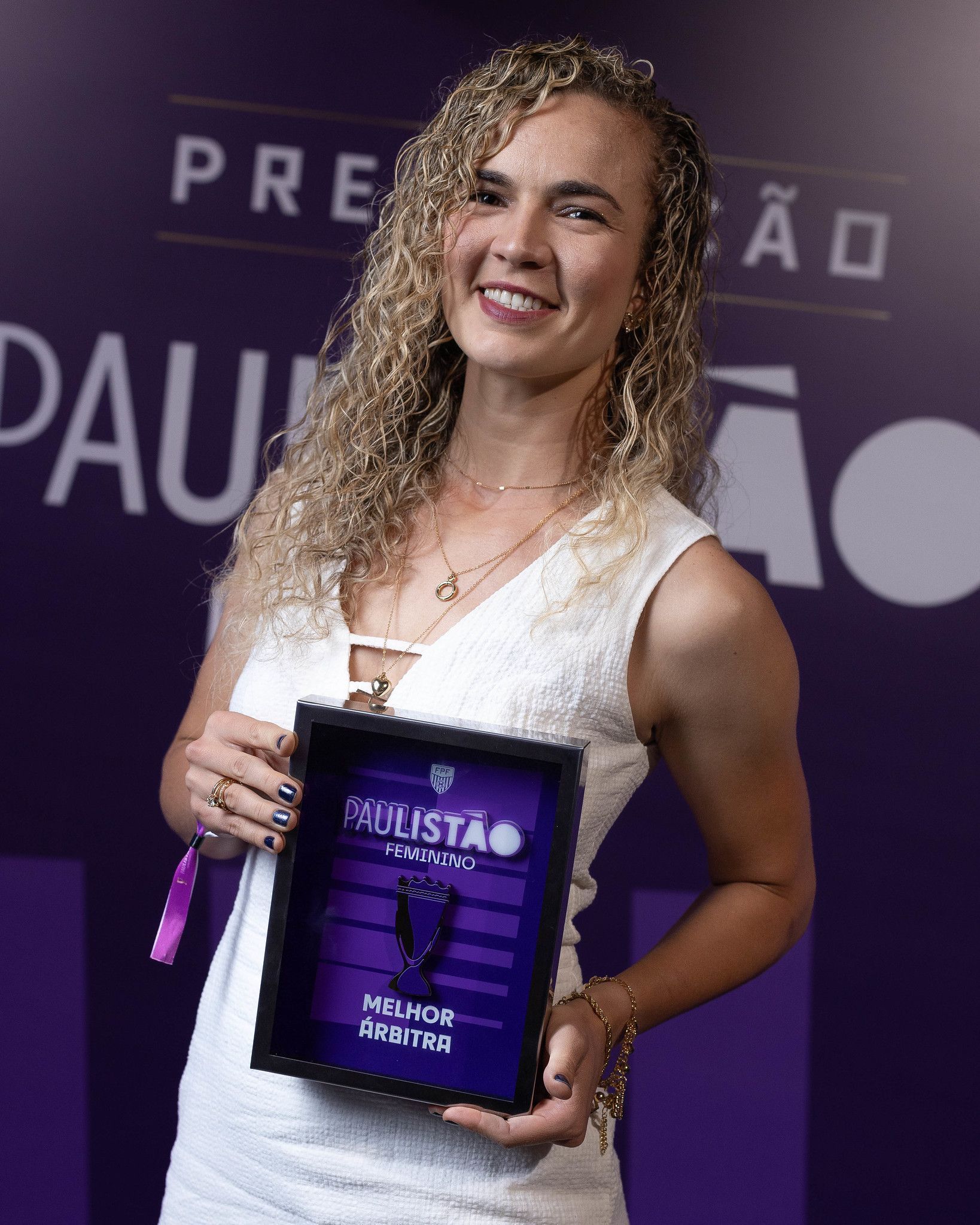 Mariana Nanni Batalha foi eleita a melhor árbitra do Paulistão Feminino • Foto: Divulgação/ FPF