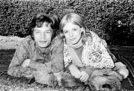 Cantora Marianne Faithfull, ex-namorada de Mick Jagger, morre aos 78 anos