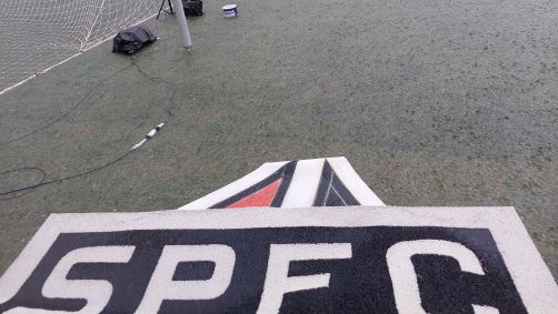 Morumbis encharcado antes de São Paulo x Corinthians