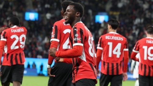Musah comemora o gol da virada do Milan sobre a Juventus na Supercopa da Itália