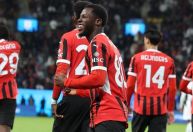 Com gol “espírita”, Milan vira sobre Juventus e fará derby na final da Supercopa
