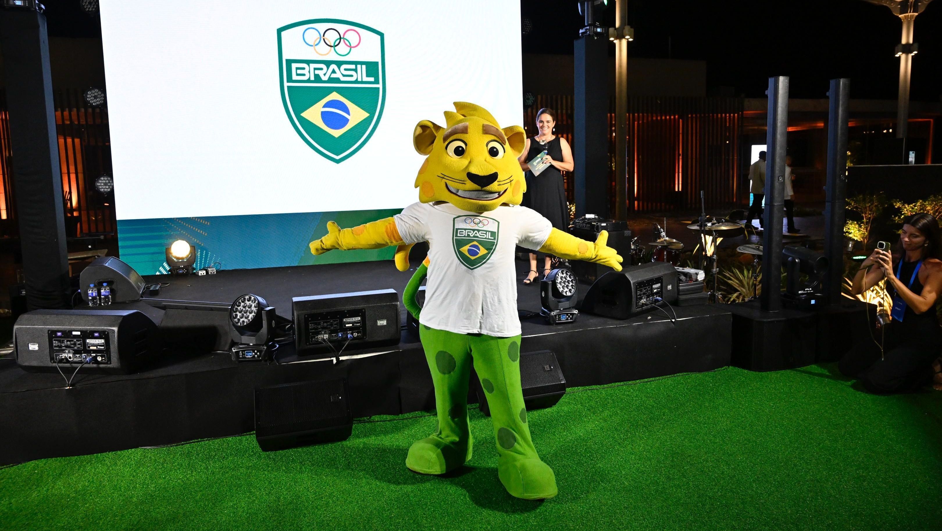 Mascote Ginga apresenta a nova marca do Time Brasil