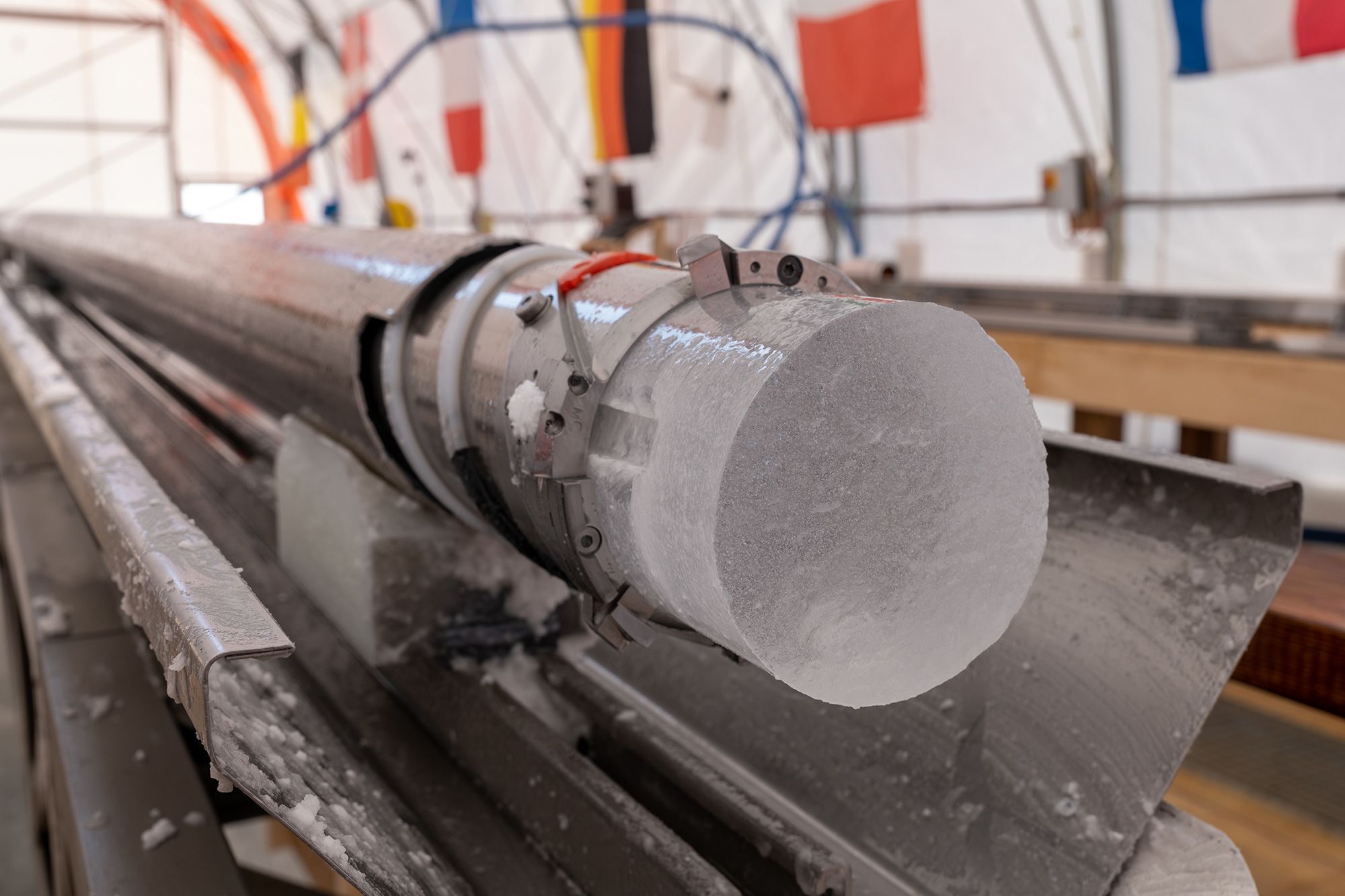 nucleo-de-gelo-encontrado-na-Antartica