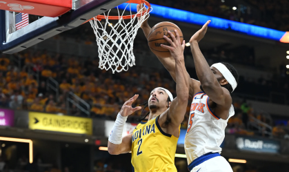 Andrew Nembhard, dos Pacers, em jogo contra os Knicks