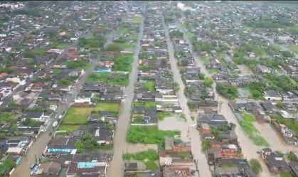 Peruíbe (SP) devastada: imagens aéreas mostram dimensão do alagamento