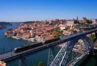 Enem 2024: como se inscrever em uma universidade de Portugal