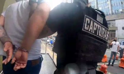Polícia de SP prende suspeito de fornecer armas e drogas para o PCC