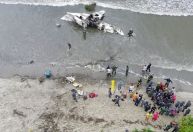 Velocidade e clima podem ter influenciado em explosão de avião em Ubatuba, diz bombeiro à CNN