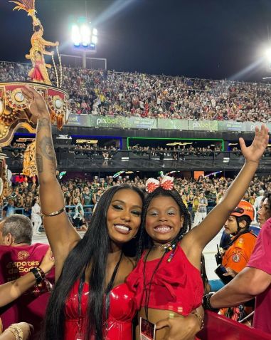 Rebecca é mãe da pequena Morena • Instagram/Rebecca