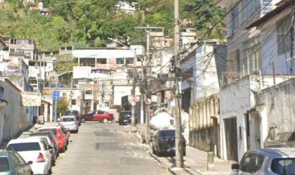 Mulher é atingida por bala perdida e morre na véspera do Ano Novo no Rio