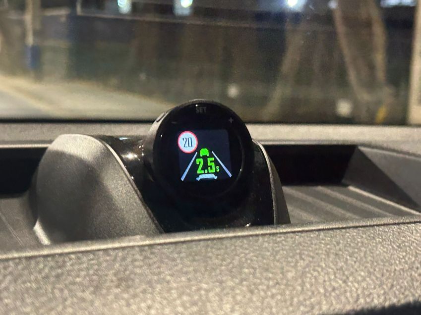 Tecnologia desenvolvida pela Volkswagen alerta o motorista em determinadas situações de perigo • Rodrigo Barros/CNN
