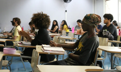Projeto de educação antirracista vai formar 100 professores do Rio