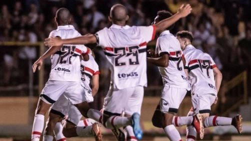 São Paulo terminou 100% a fase de grupos da Copinha após três vitórias