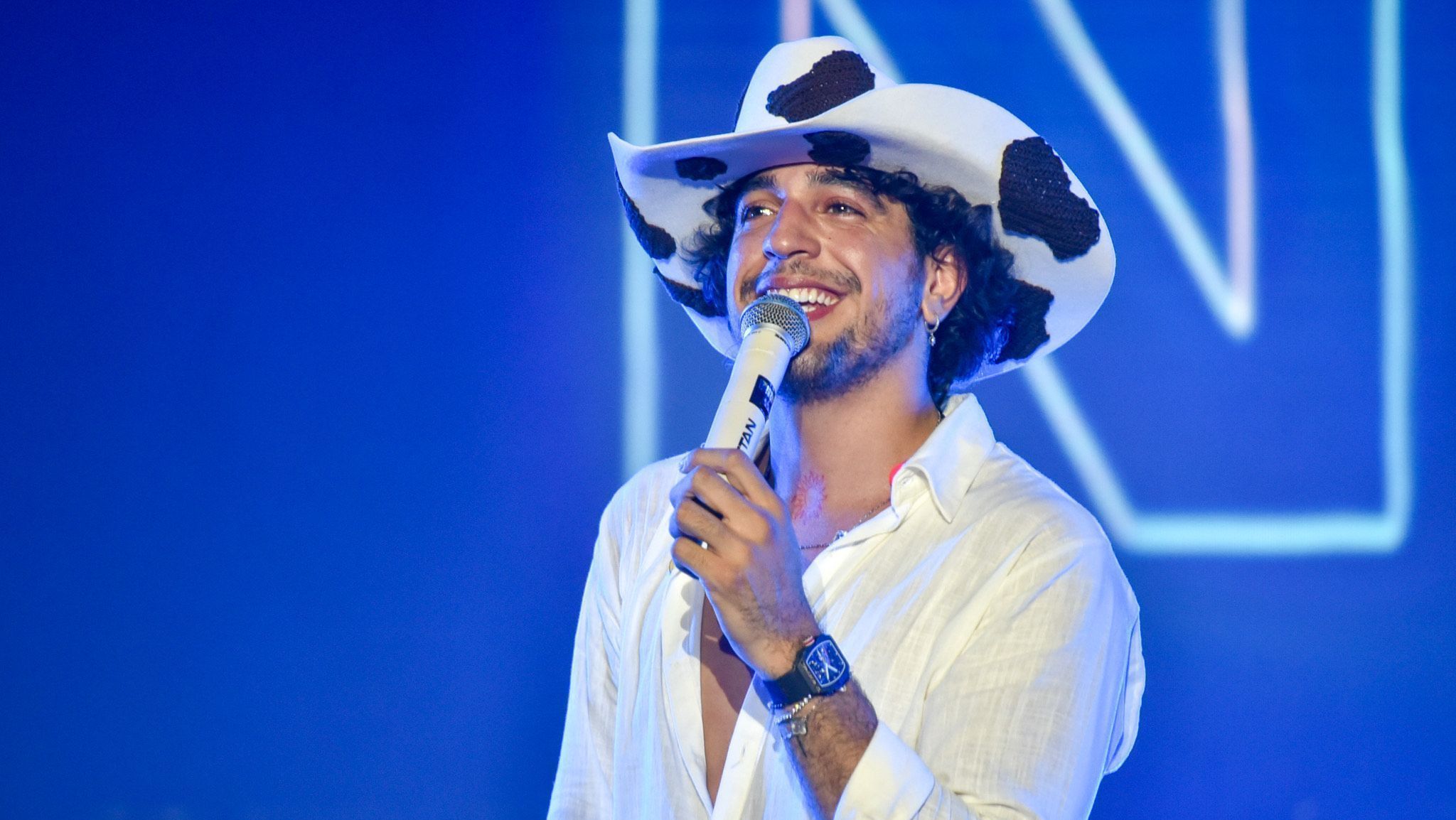 Nattan durante seu show no Réveillon de Recife