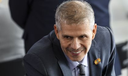 Efeito Sidônio: governo utiliza até Carreta Furacão para enaltecer Brasil